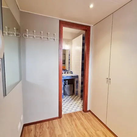 La Scaletta Bianca - A Bright Hideaway In Apartamento Verona